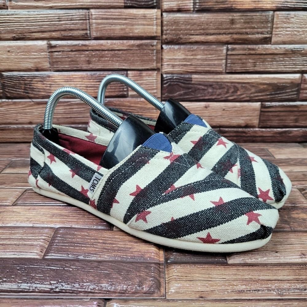 Toms Stars & Stripes Patriotic Classic Canvas USA Slip-On Flat Womens Size 8.5